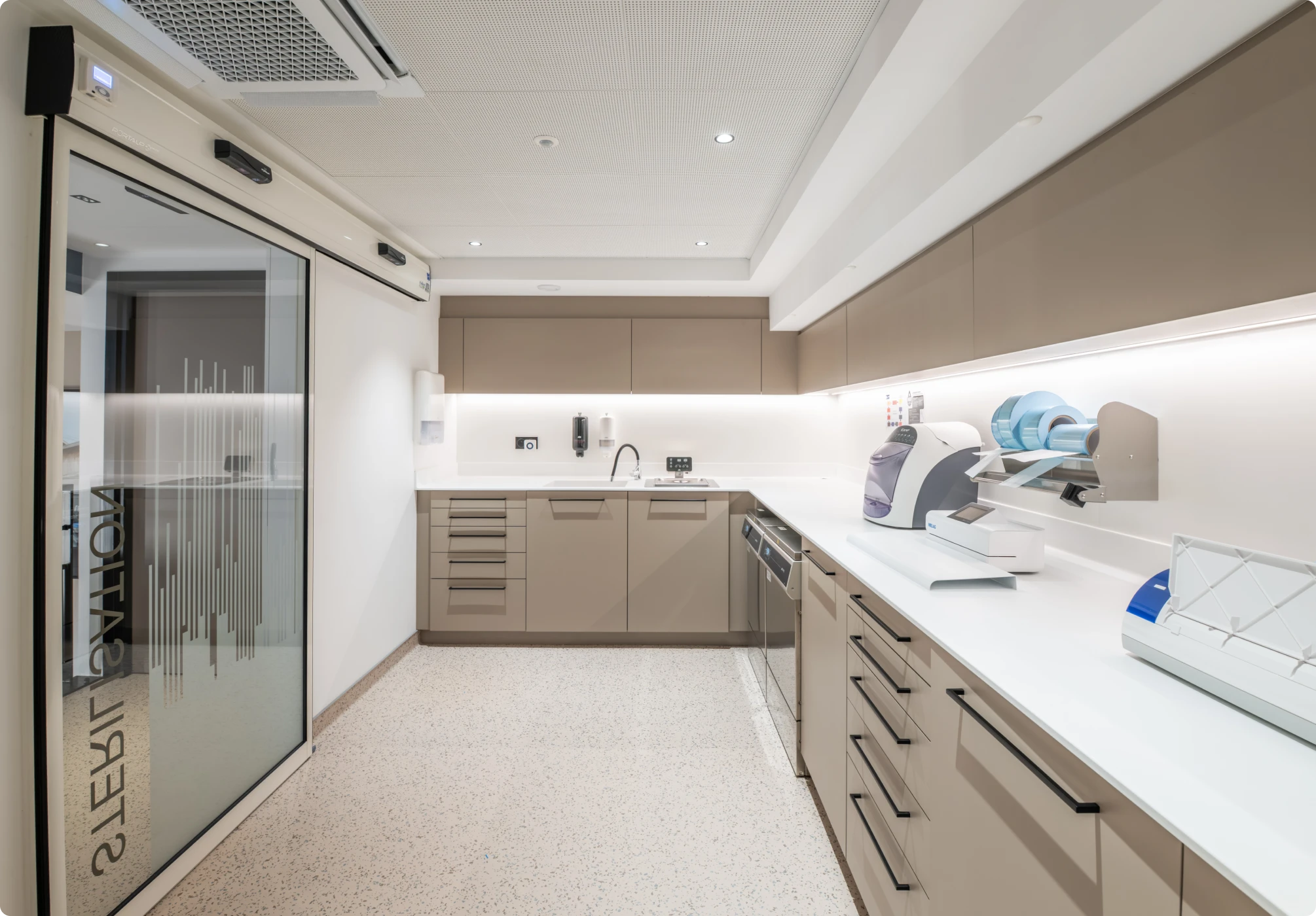 salle sterilisation cabinet dr kaufmann sainte croix en plaine